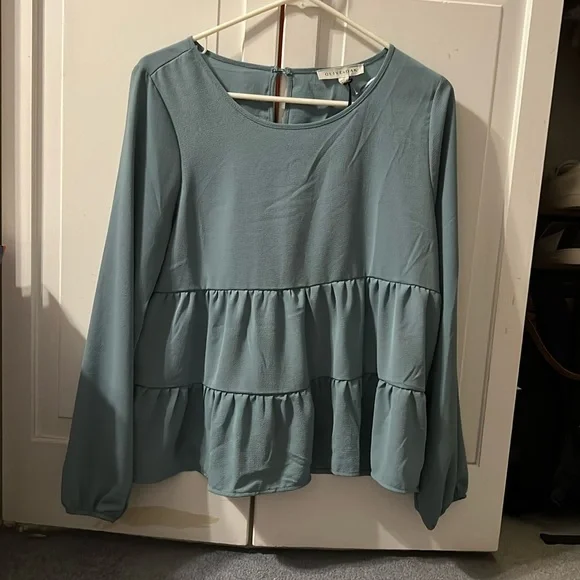 NWT Olive + Oak long sleeve top - Picture 1 of 3